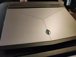 alienware_0001.jpg