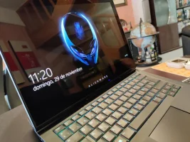 alienware_0004.jpg