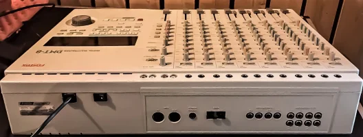 DIGITAL MULTITRACKER FOSTEX DMT-8 - 2.webp