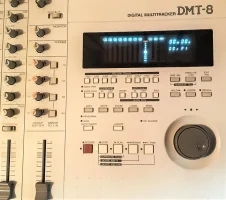 DIGITAL MULTITRACKER FOSTEX DMT-8 - 3.webp